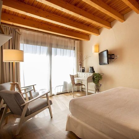 Hotel Boutique Niu De Sol - Designed For Adults Palau Saverdera Bagian luar foto