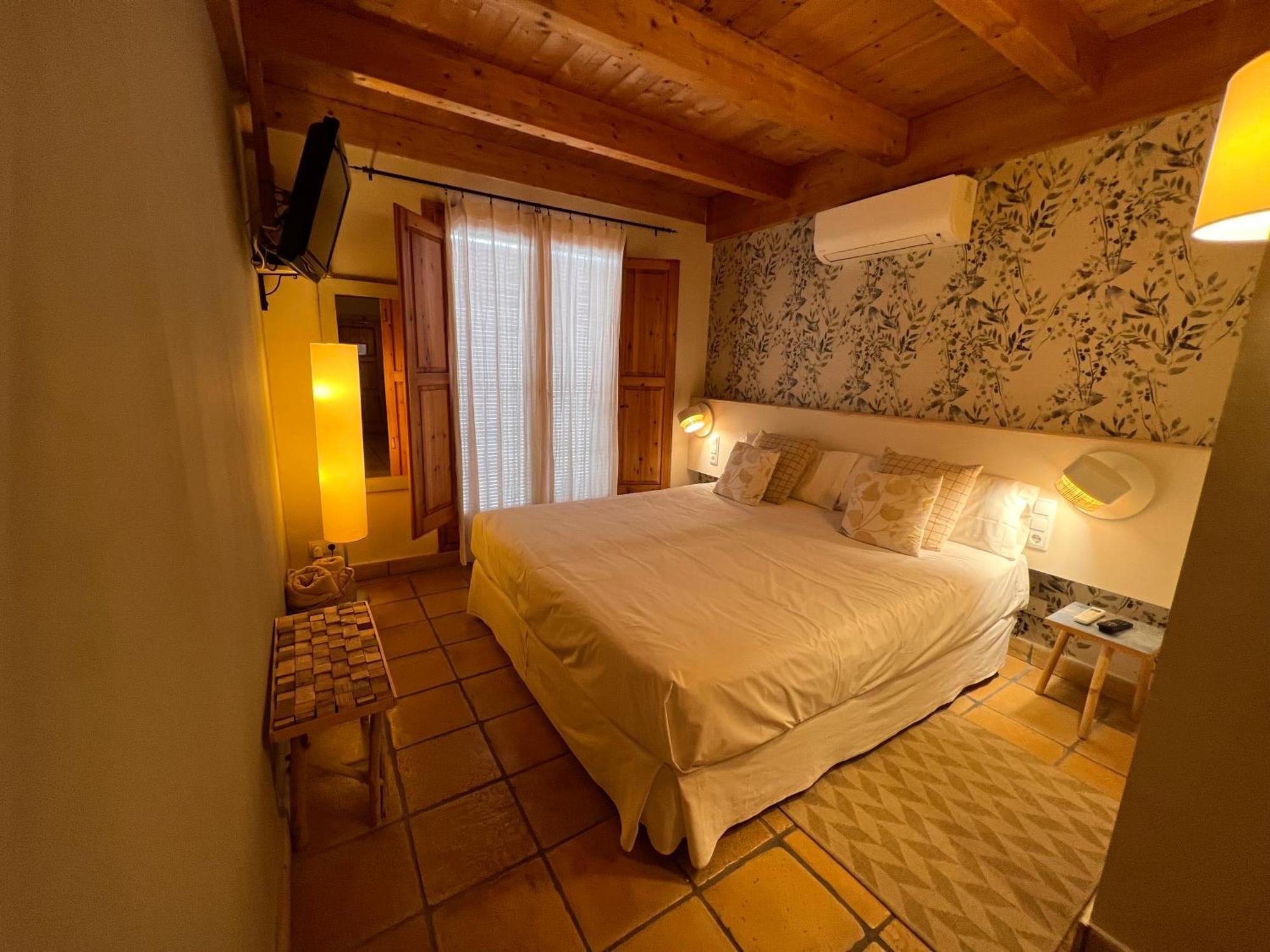Hotel Boutique Niu De Sol - Designed For Adults Palau Saverdera Bagian luar foto