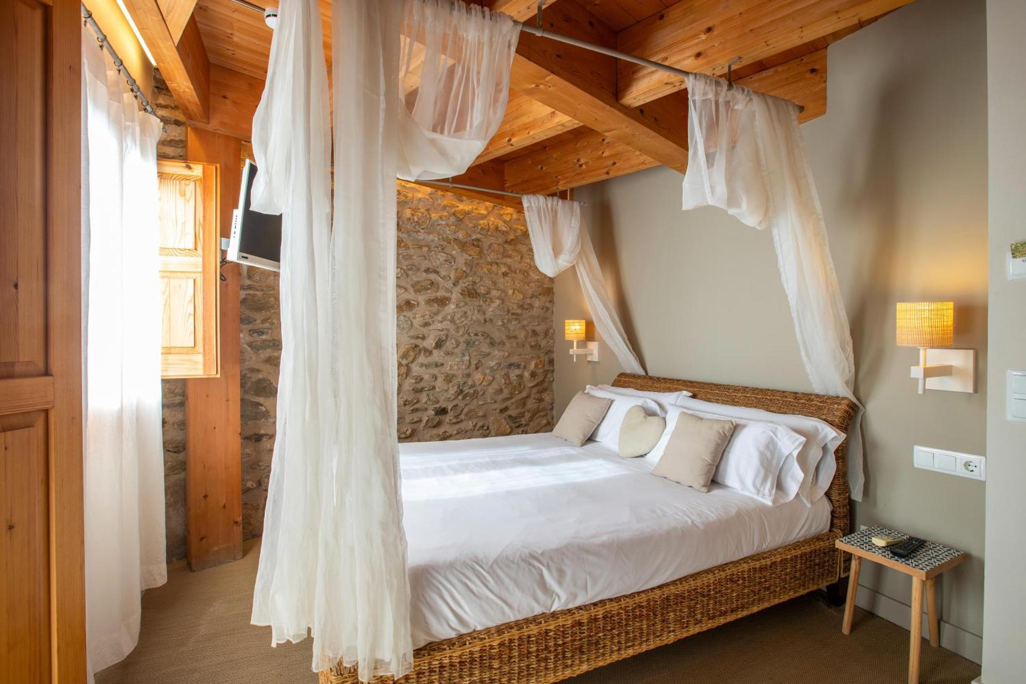 Hotel Boutique Niu De Sol - Designed For Adults Palau Saverdera Bagian luar foto