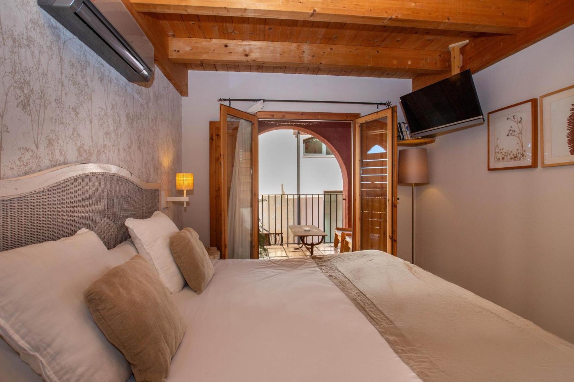 Hotel Boutique Niu De Sol - Designed For Adults Palau Saverdera Bagian luar foto