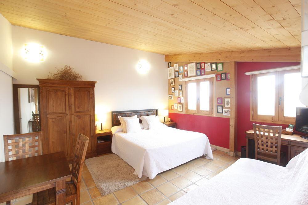 Hotel Boutique Niu De Sol - Designed For Adults Palau Saverdera Bagian luar foto