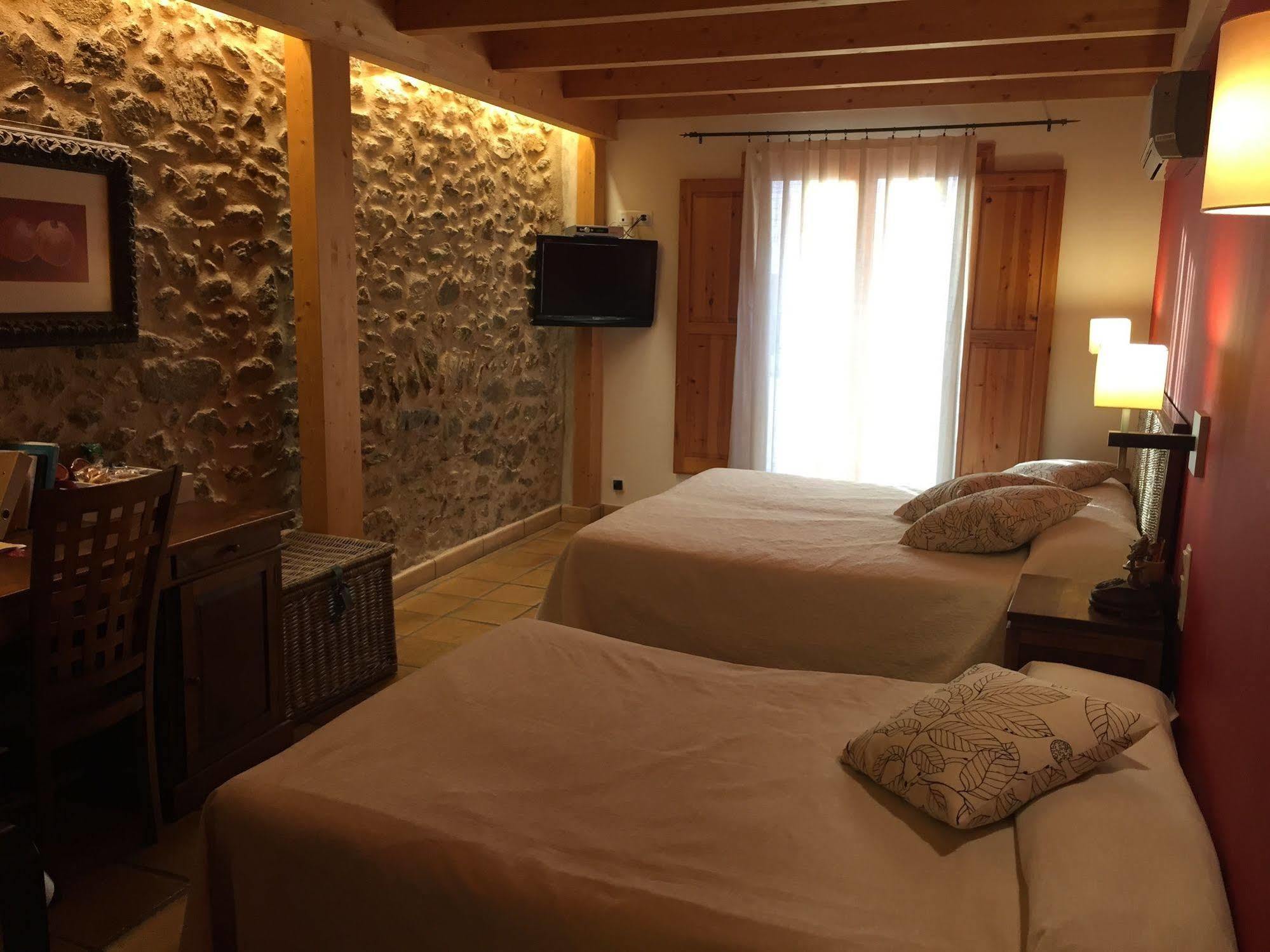 Hotel Boutique Niu De Sol - Designed For Adults Palau Saverdera Bagian luar foto